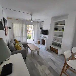 Vakantiehuis Erisa En Dos Min De La Playa, Puerto Marina, Torremolinos